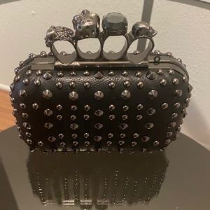 Black Ring Skeleton Skull Finger Clutch/ Purse